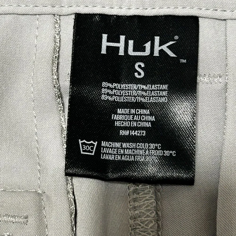 Huk Pursuit 8.5 Fishing Hybrid At The Knee Fishing Hybrid Shorts Gray Mens Small